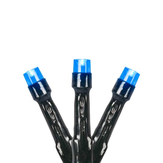 Northlight Set of 20 Battery Operated Blue Led Wide Angle Christmas Lights - Green Wire - Blue